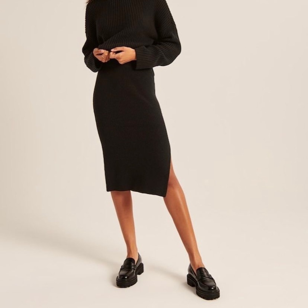 Midi Knit Skirt